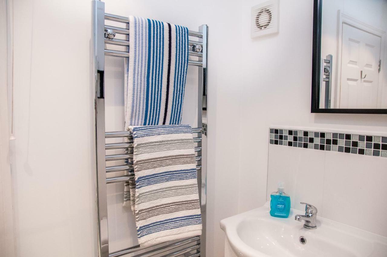 5 Minutes To The Beach! Apartment Margate Bagian luar foto